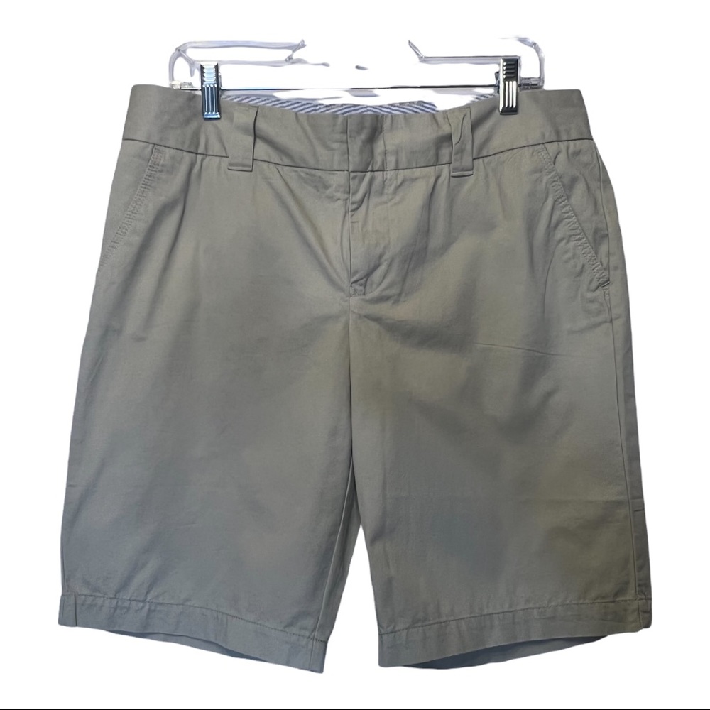 NWT Tommy Hilfiger Khaki shorts Size 12